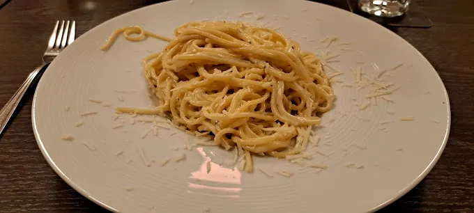 Spaghetti mit Parmesan